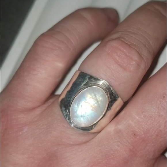 Rainbow Moonstone Ring (925 Solid Sterling Silver) - Picture 3 of 12